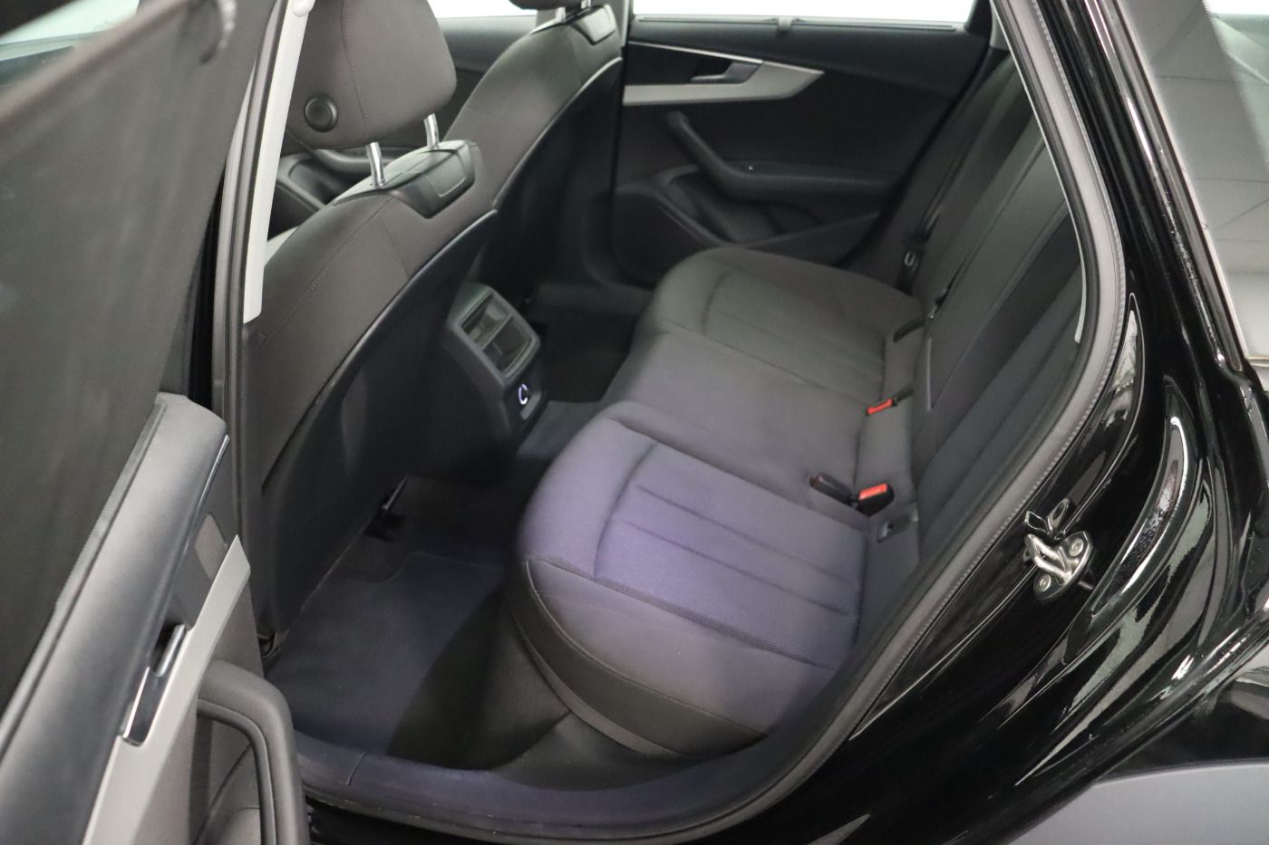 Fahrzeugabbildung Audi A4 allroad 45 TFSI quattro S tronic |Pano|FLA|LM