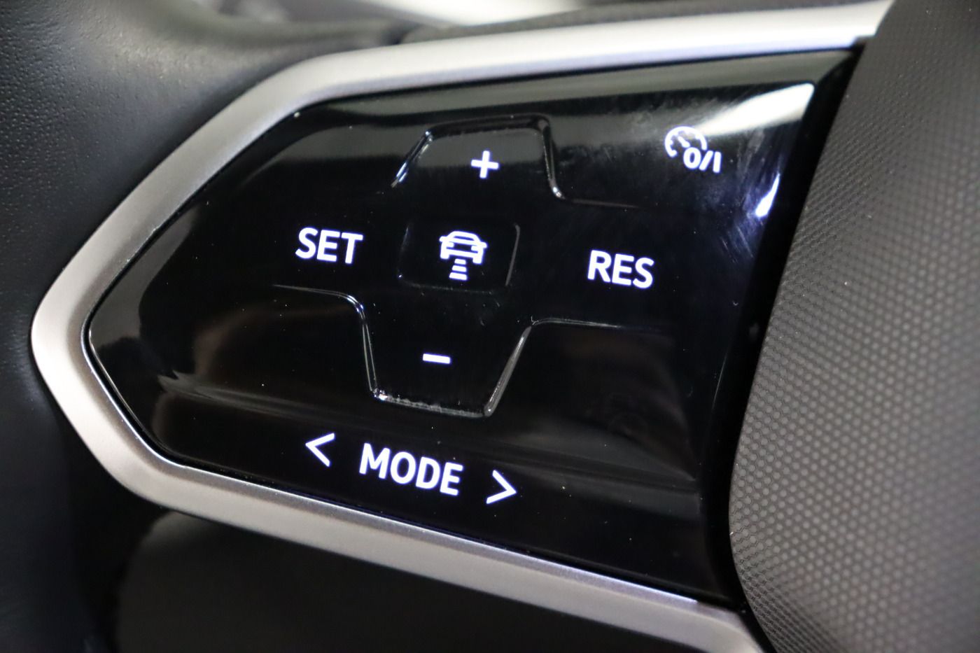 Fahrzeugabbildung Volkswagen ID.4 Pro Performance |AHK|WPumpe|CarPlay|MATRIX