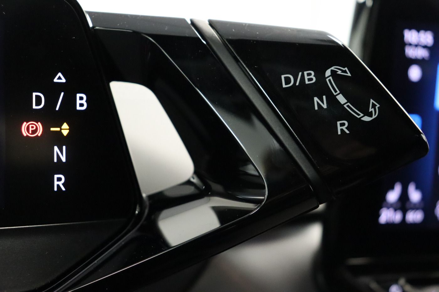 Fahrzeugabbildung Volkswagen ID.4 Pro Performance |AHK|WPumpe|CarPlay|MATRIX