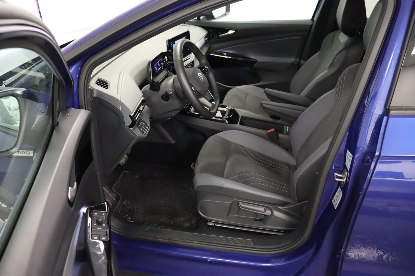Fahrzeugabbildung Volkswagen ID.4 Pro Performance |AHK|WPumpe|CarPlay|MATRIX