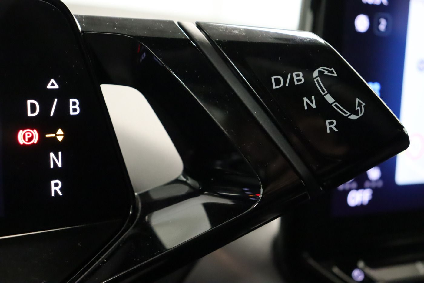 Fahrzeugabbildung Volkswagen ID.5 Pro Performance |AHK|CarPlay|MATRIX|LM|SHZG