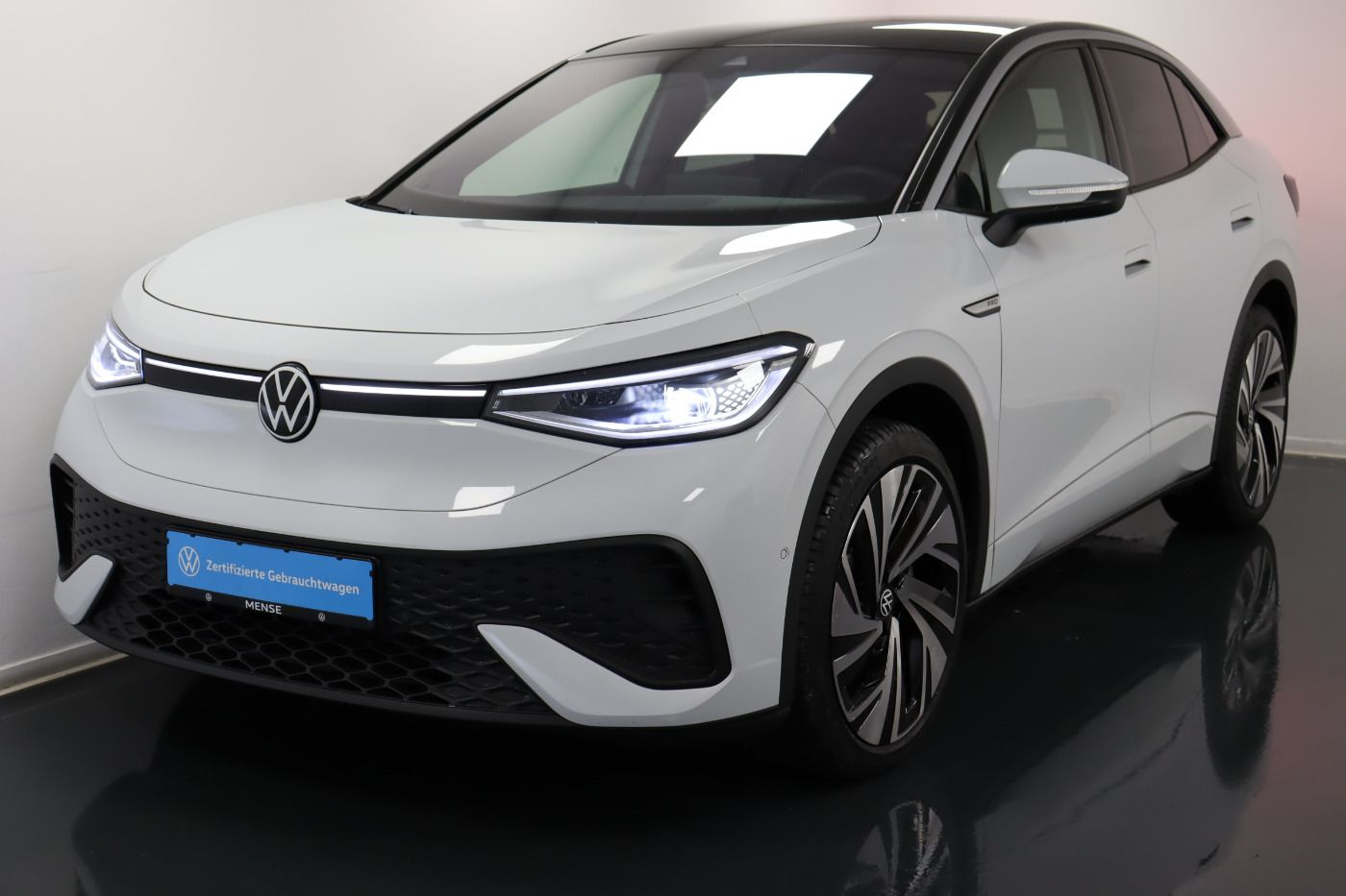 Fahrzeugabbildung Volkswagen ID.5 Pro Performance |AHK|CarPlay|MATRIX|LM|SHZG