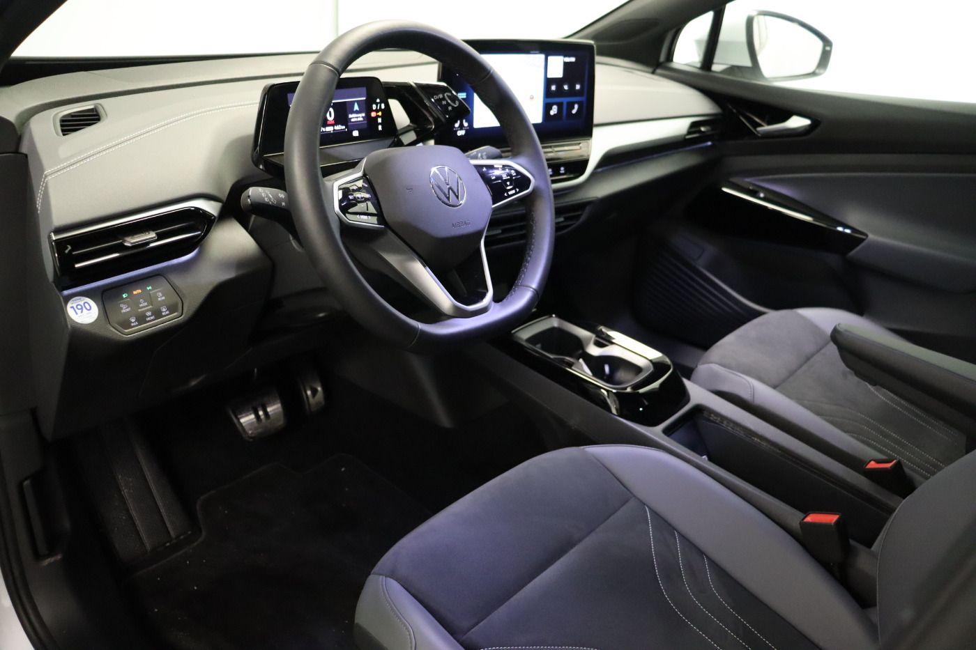 Fahrzeugabbildung Volkswagen ID.5 Pro Performance |AHK|CarPlay|MATRIX|LM|SHZG