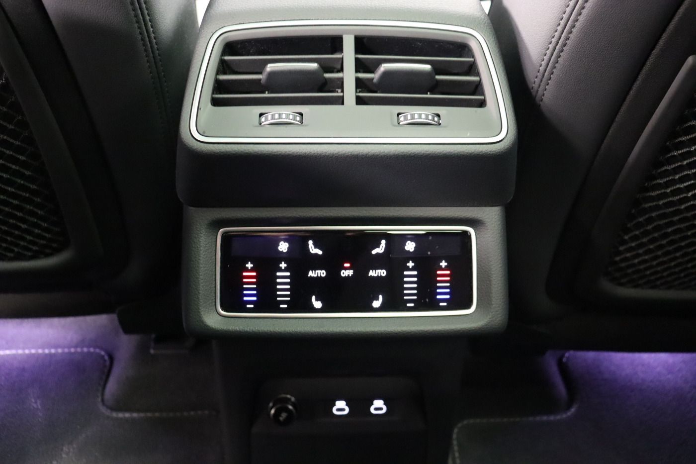 Fahrzeugabbildung Audi Q8 e-tron Sportback 55 quattro advanced |Luft