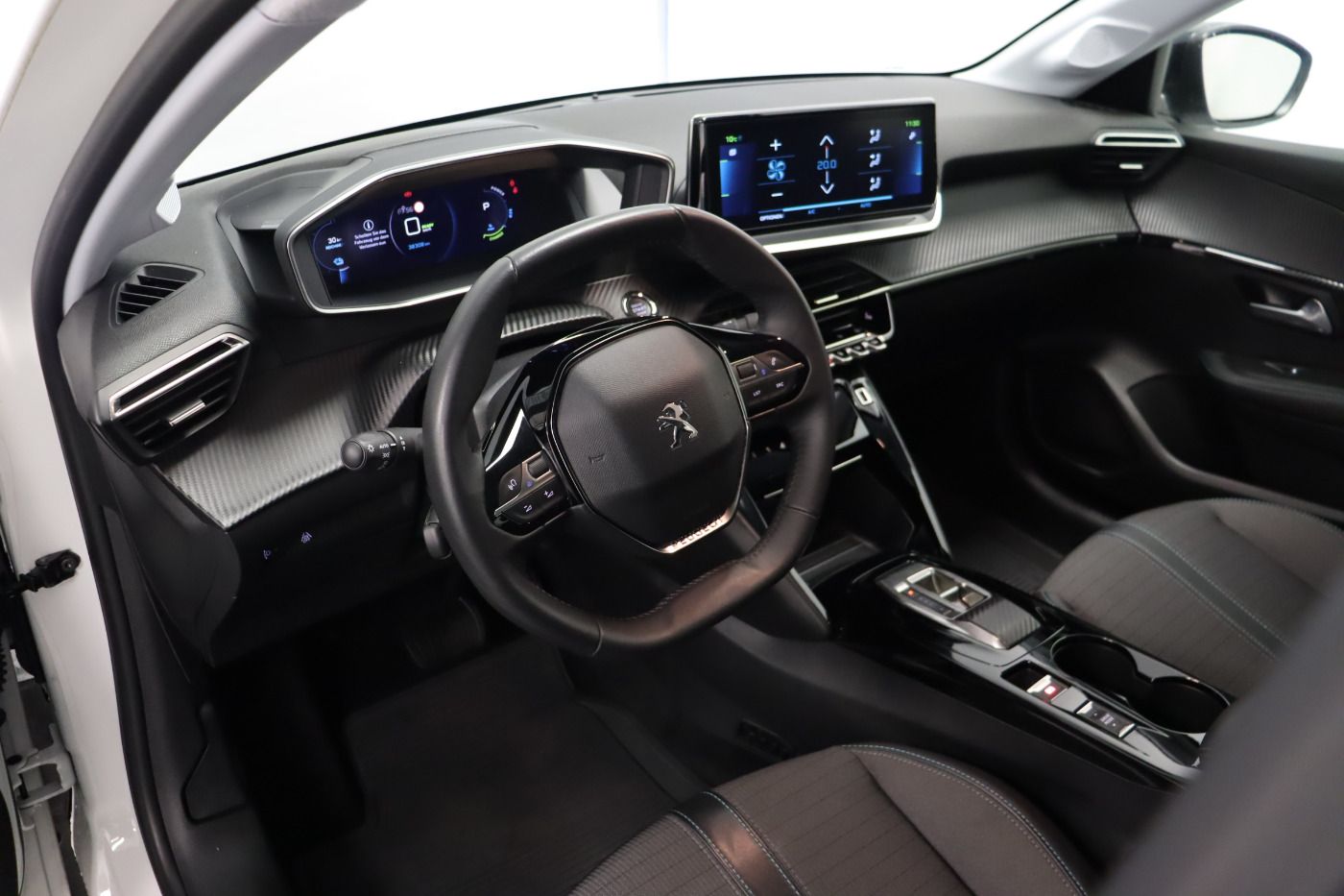 Fahrzeugabbildung Peugeot e-208 Allure Pack |KAM