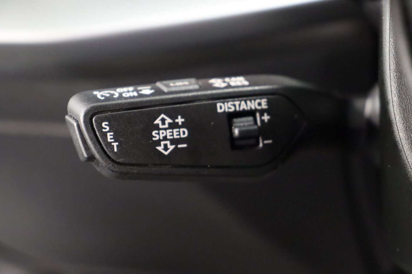 Fahrzeugabbildung Audi A3 Sportback 30 TFSI advanced |VirtualCP|ACC|LED