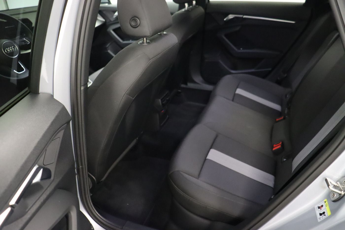 Fahrzeugabbildung Audi A3 Sportback 30 TFSI advanced |VirtualCP|ACC|LED
