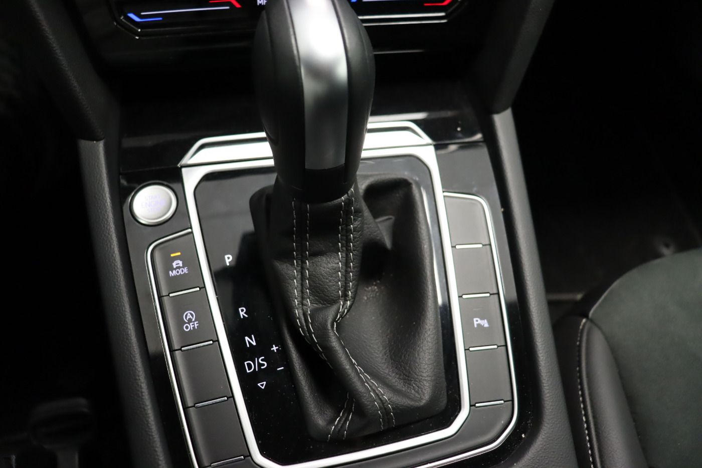 Fahrzeugabbildung Volkswagen Arteon Shooting Brake 2.0 TDI 4Motion DSG R-Line