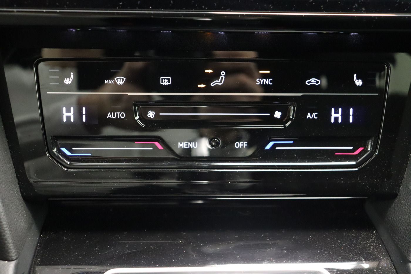Fahrzeugabbildung Volkswagen Arteon Shooting Brake 2.0 TDI 4Motion DSG R-Line