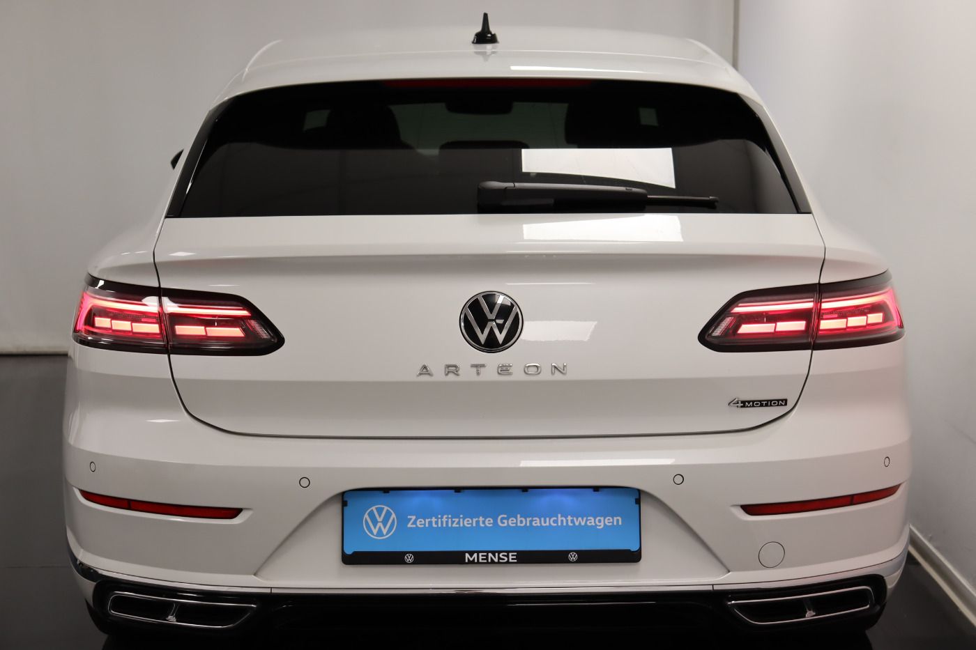 Fahrzeugabbildung Volkswagen Arteon Shooting Brake 2.0 TDI 4Motion DSG R-Line