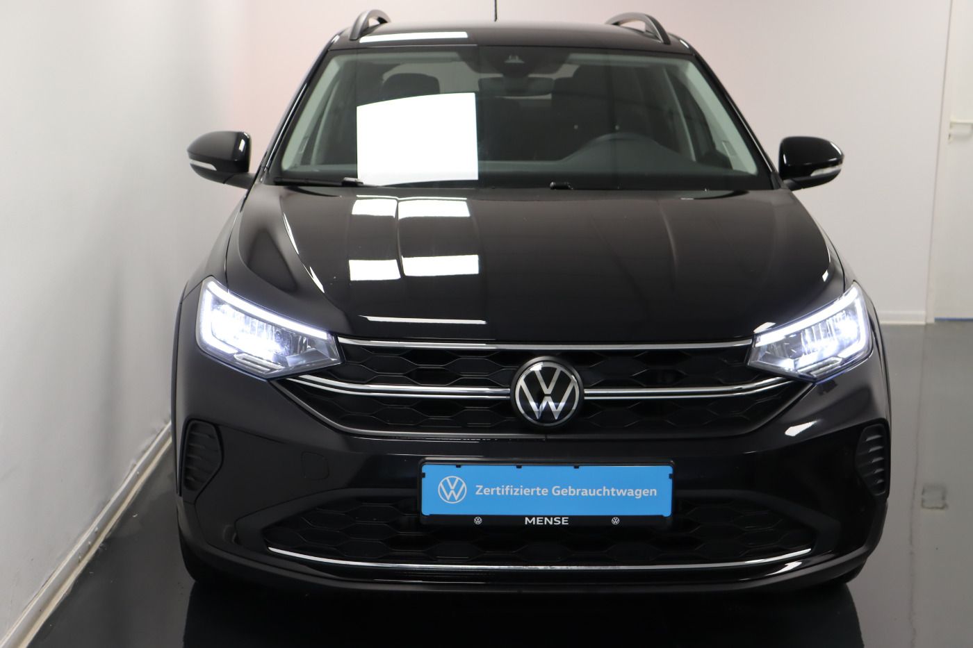 Fahrzeugabbildung Volkswagen Taigo 1.0 TSI MOVE |FLA|CarPlay|KlimaA|SHZG|PDC
