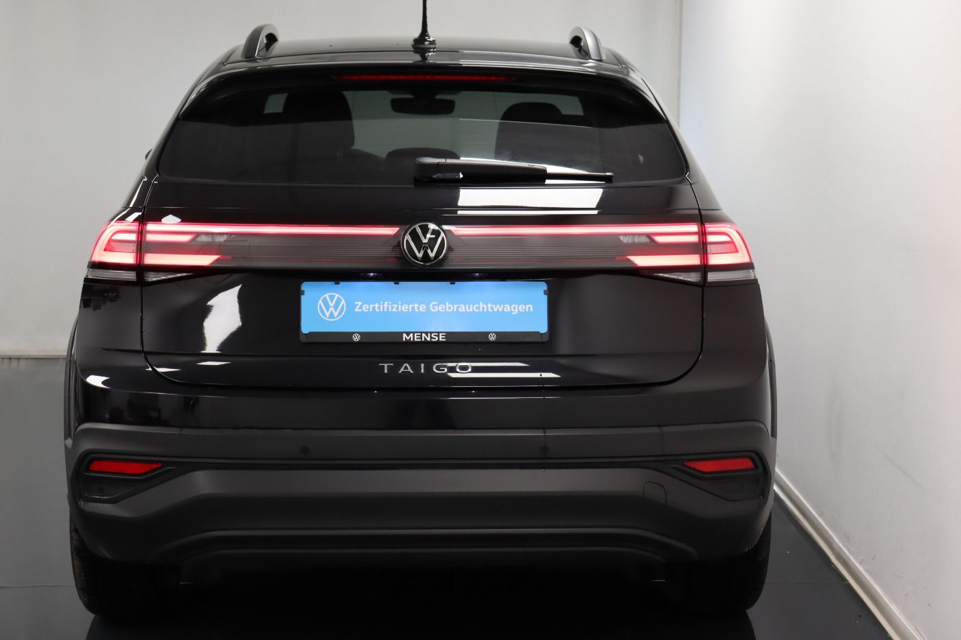 Fahrzeugabbildung Volkswagen Taigo 1.0 TSI MOVE |FLA|CarPlay|KlimaA|SHZG|PDC