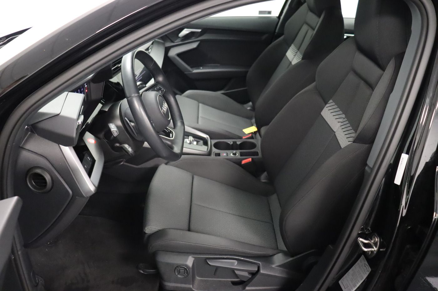 Fahrzeugabbildung Audi A3 Sportback 35 TDI S tronic S line |FLA|CarPlay