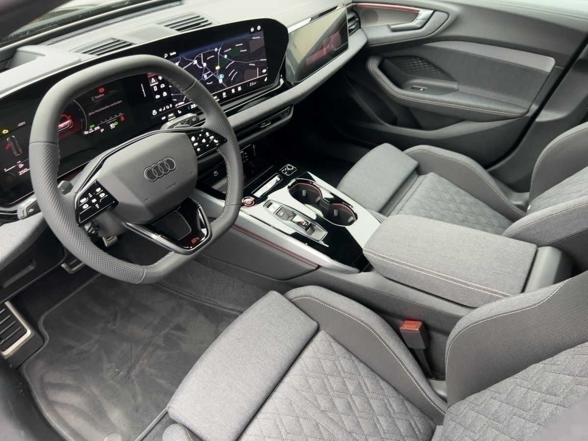 Fahrzeugabbildung Audi A5 Avant 40TDI quattro HUD Tech pro