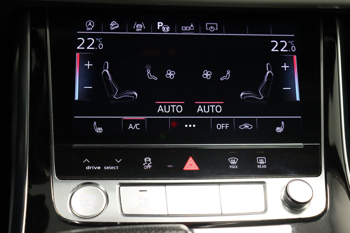 Fahrzeugabbildung Audi Q8 50 TDI quattro tiptronic |Matrix|Luft|Pano|LM