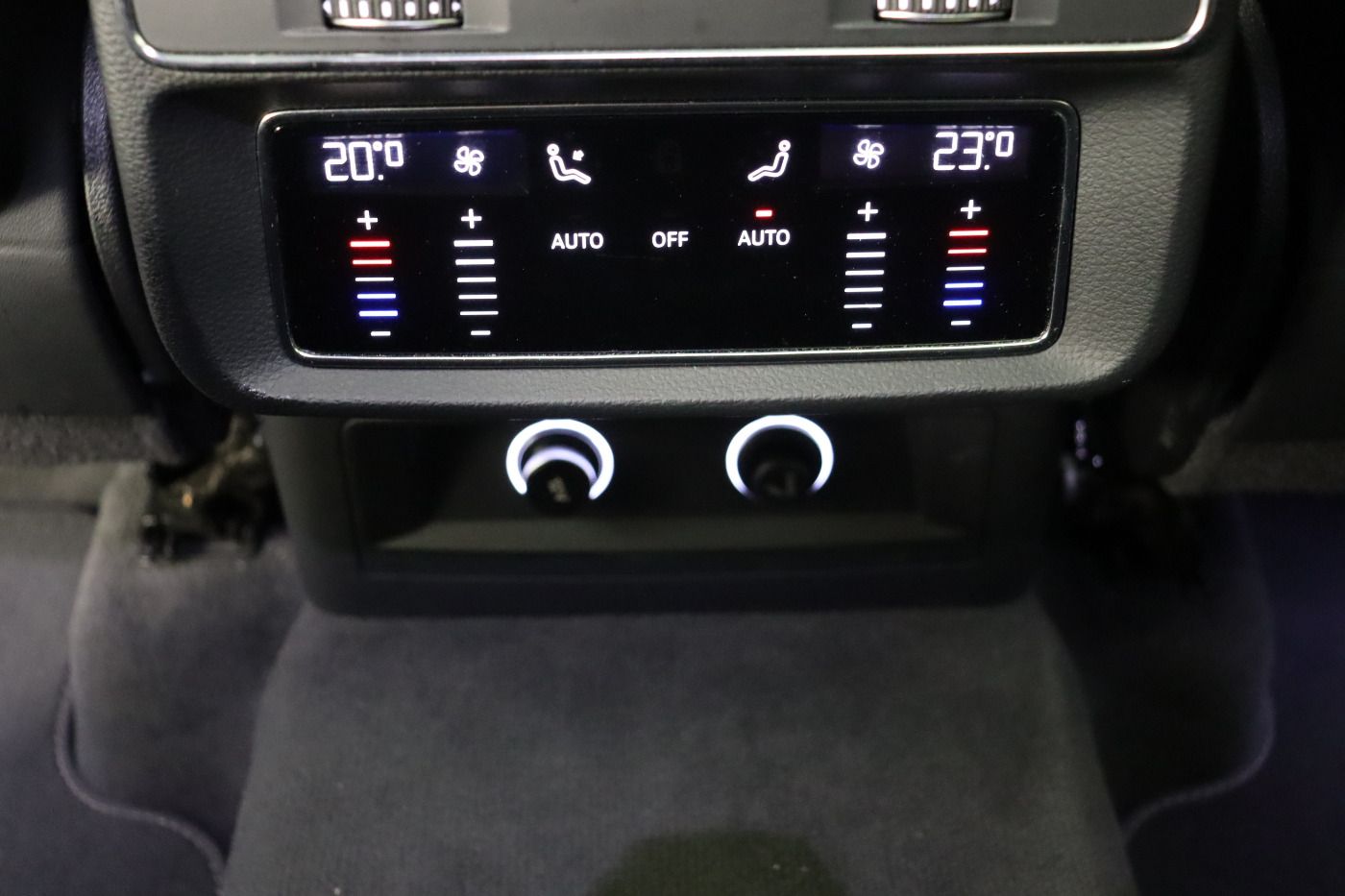 Fahrzeugabbildung Audi Q8 50 TDI quattro tiptronic |Matrix|Luft|Pano|LM