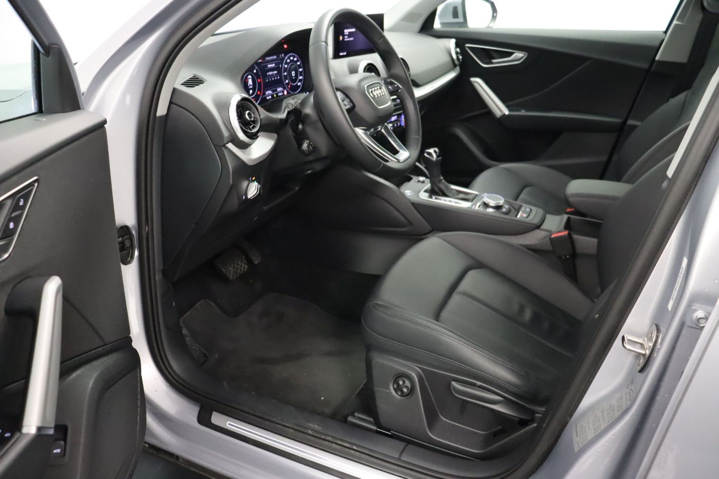 Fahrzeugabbildung Audi Q2 35 TDI S tronic advanced |ACC|FLA|CarPlay|LM