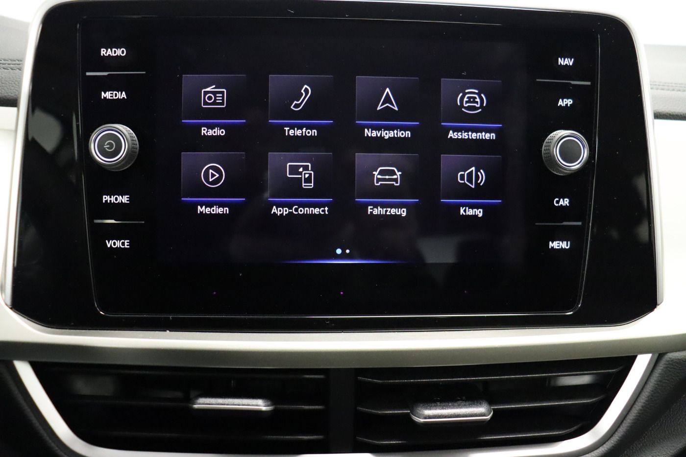 Fahrzeugabbildung Volkswagen T-Roc 1.0 TSI MOVE |FLA|VirtualCP|CarPlay