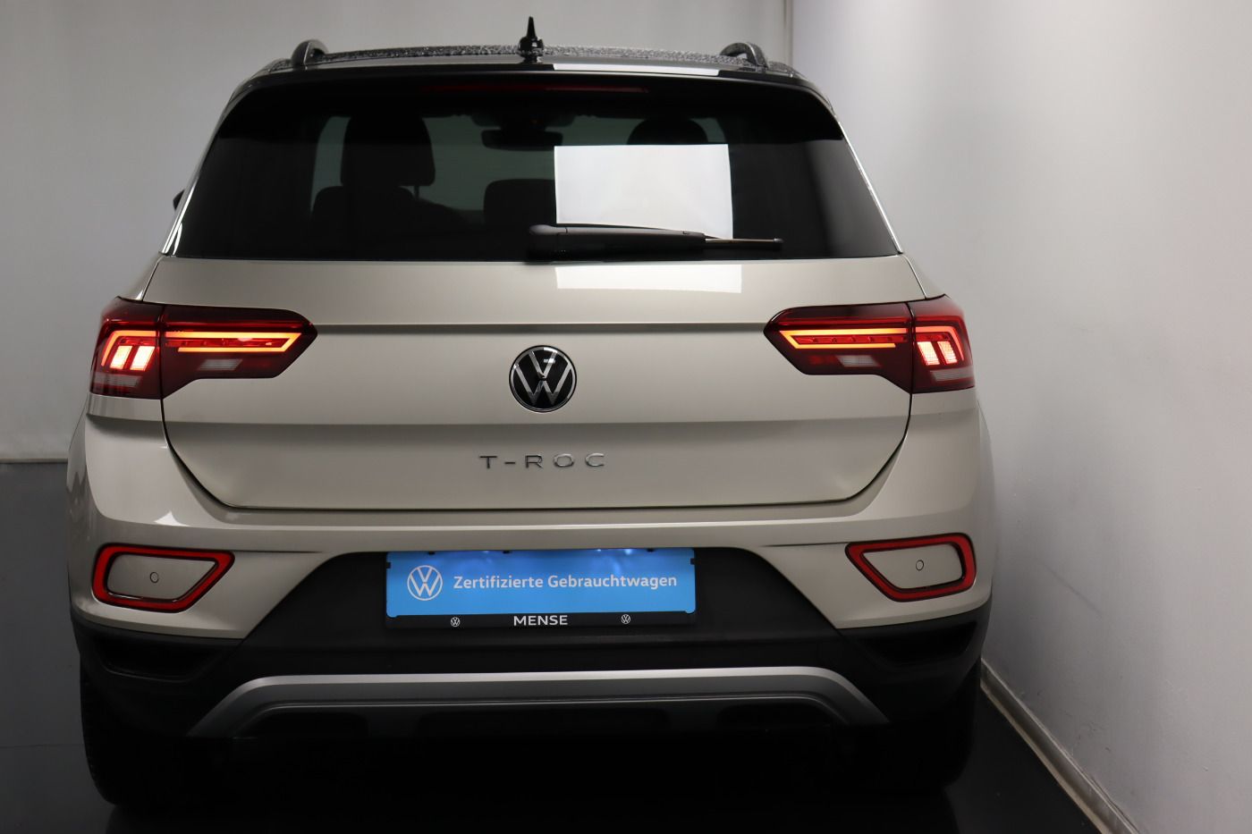 Fahrzeugabbildung Volkswagen T-Roc 1.0 TSI MOVE |FLA|VirtualCP|CarPlay