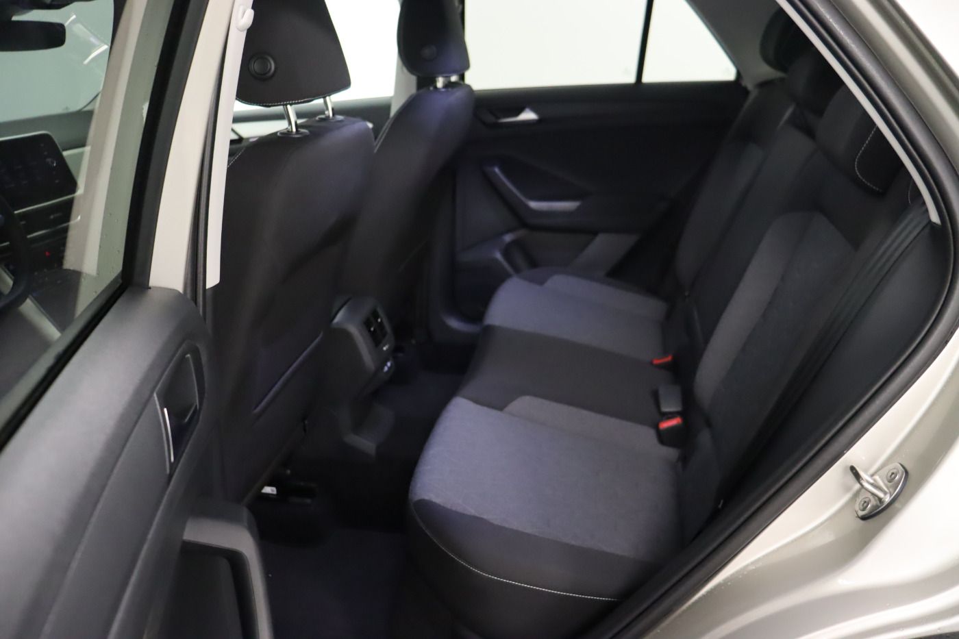 Fahrzeugabbildung Volkswagen T-Roc 1.0 TSI MOVE |FLA|VirtualCP|CarPlay
