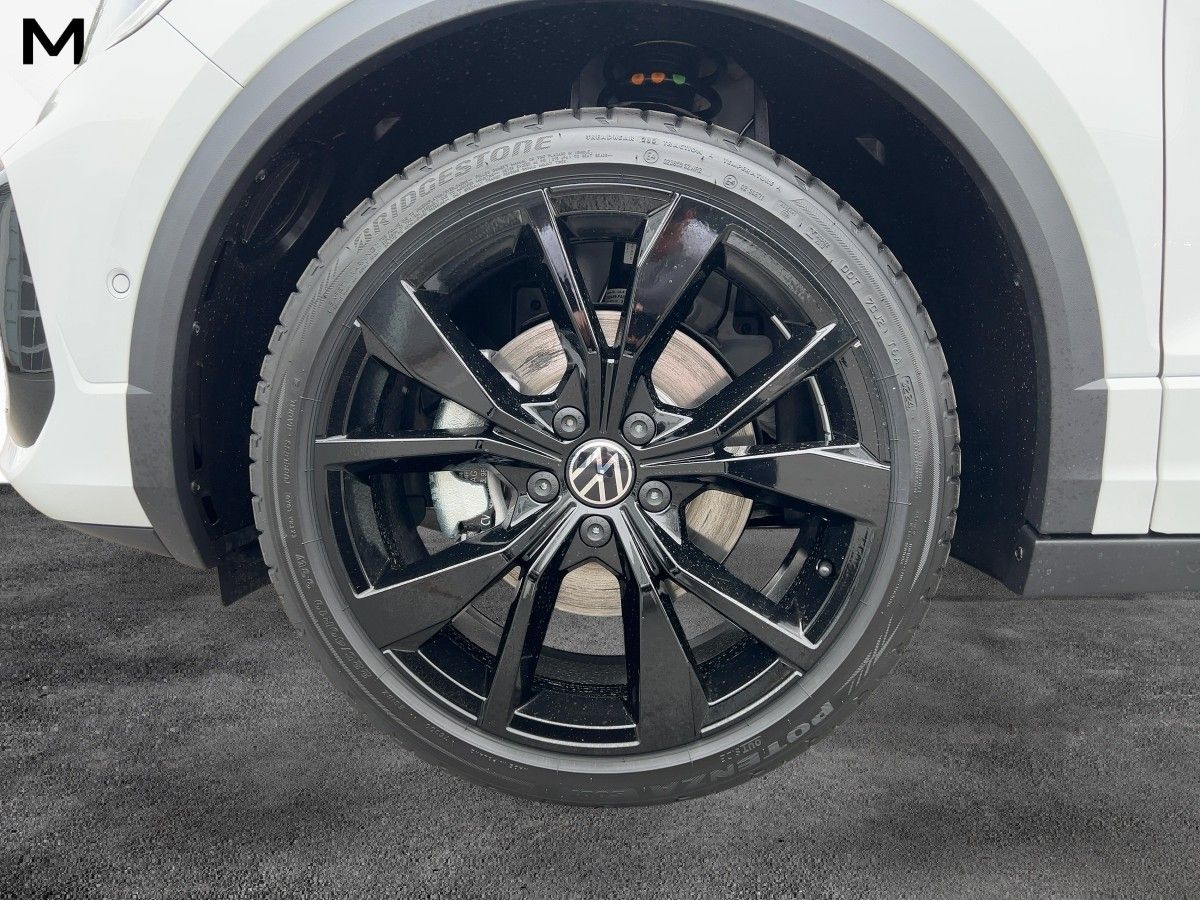 Fahrzeugabbildung Volkswagen T-Roc Cabriolet 1.5 TSI DSG R-Line AHK Nav Leder