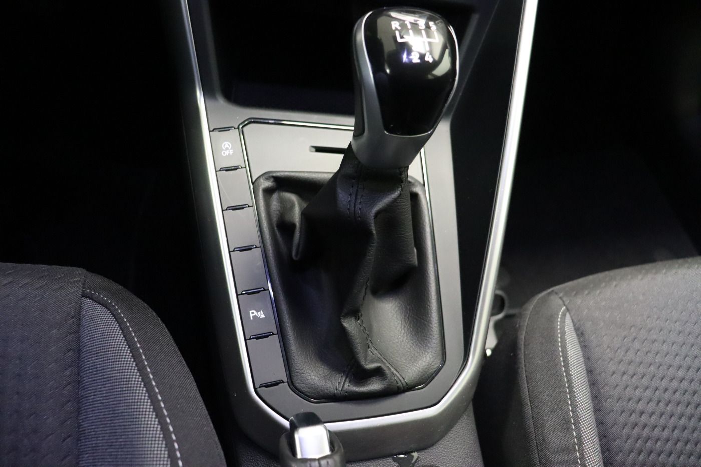 Fahrzeugabbildung Volkswagen Taigo 1.0 TSI Life |CarPlay|LM|KlimaA|Navi|SHZG
