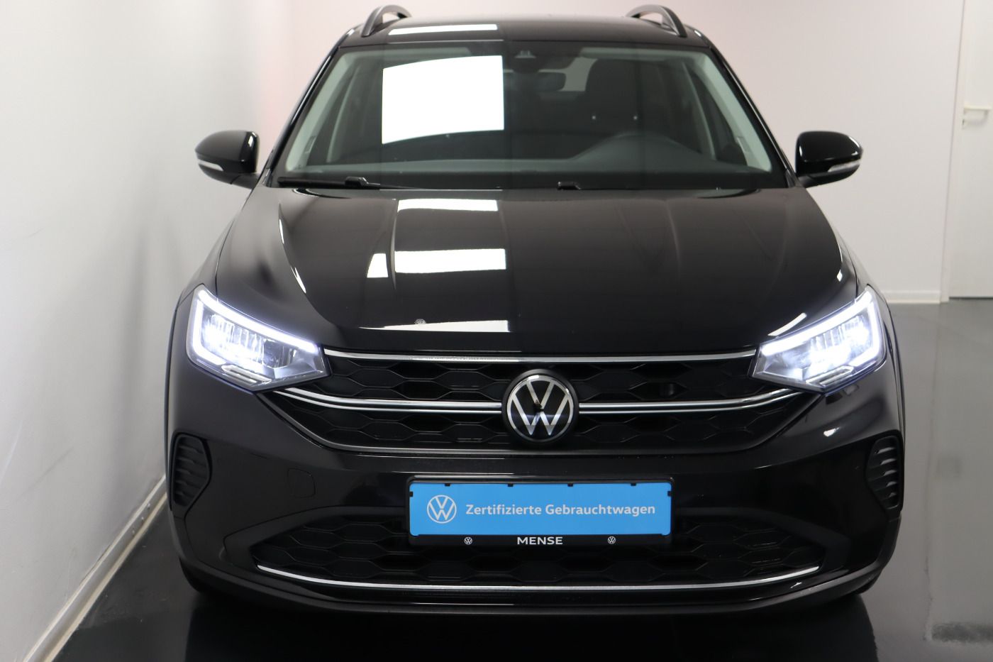Fahrzeugabbildung Volkswagen Taigo 1.0 TSI Life |CarPlay|LM|KlimaA|Navi|SHZG