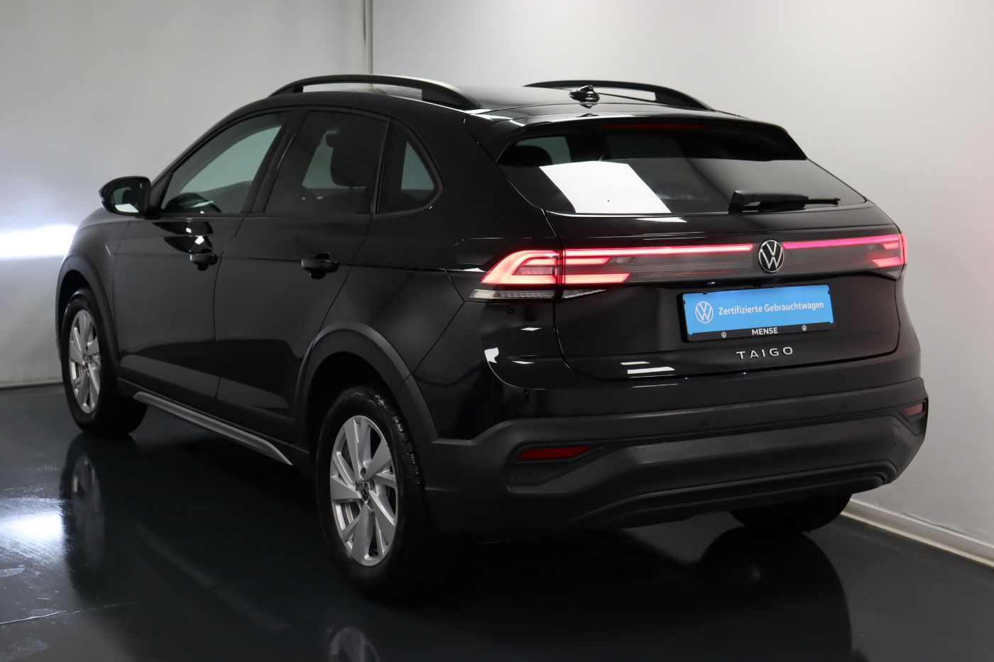 Fahrzeugabbildung Volkswagen Taigo 1.0 TSI Life |CarPlay|LM|KlimaA|Navi|SHZG