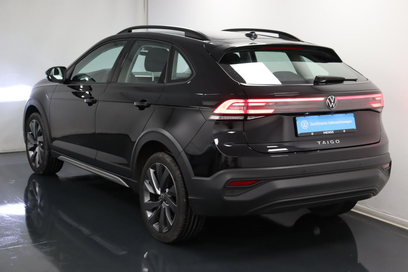 Fahrzeugabbildung Volkswagen Taigo 1.0 TSI Life |CarPlay|LM|KlimaA|SHZG|SpurH