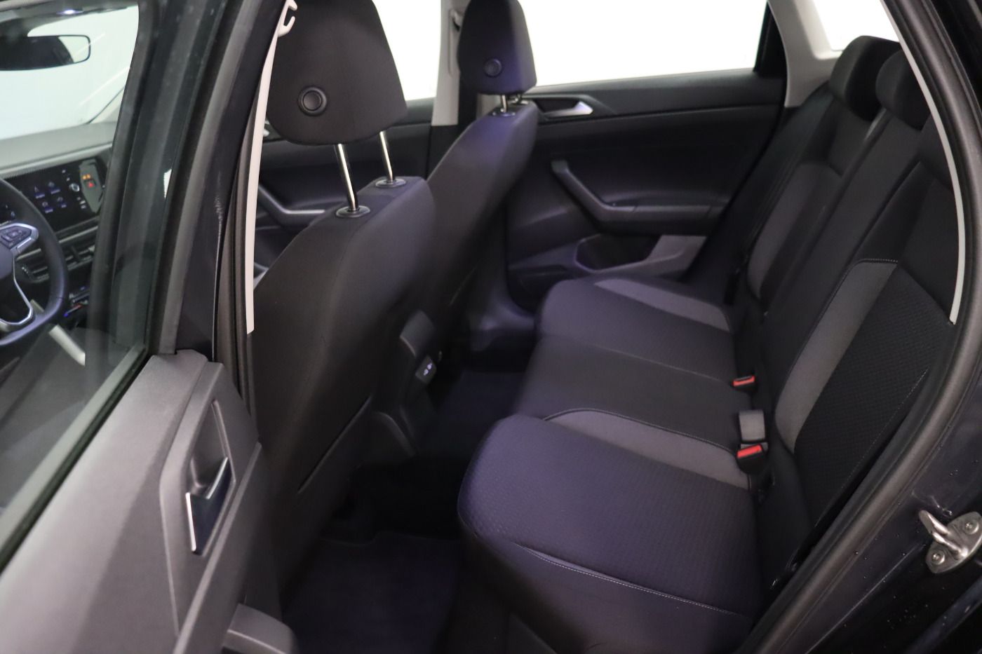 Fahrzeugabbildung Volkswagen Taigo 1.0 TSI Life |CarPlay|LM|KlimaA|SHZG|SpurH