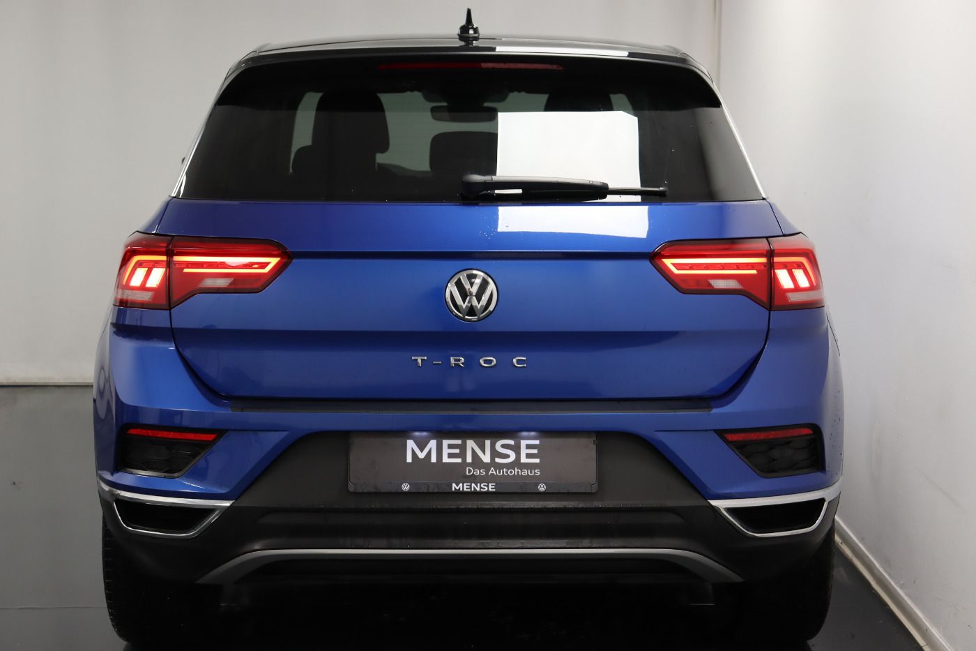 Fahrzeugabbildung Volkswagen T-Roc 1.5 TSI Style |VirtualCP|CarPlay|LM|SHZG
