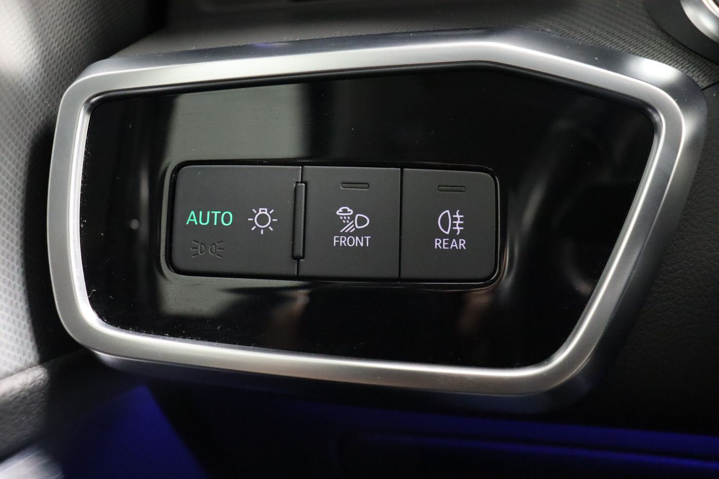 Fahrzeugabbildung Audi A6 Avant 45 TDI quattro S tronic design