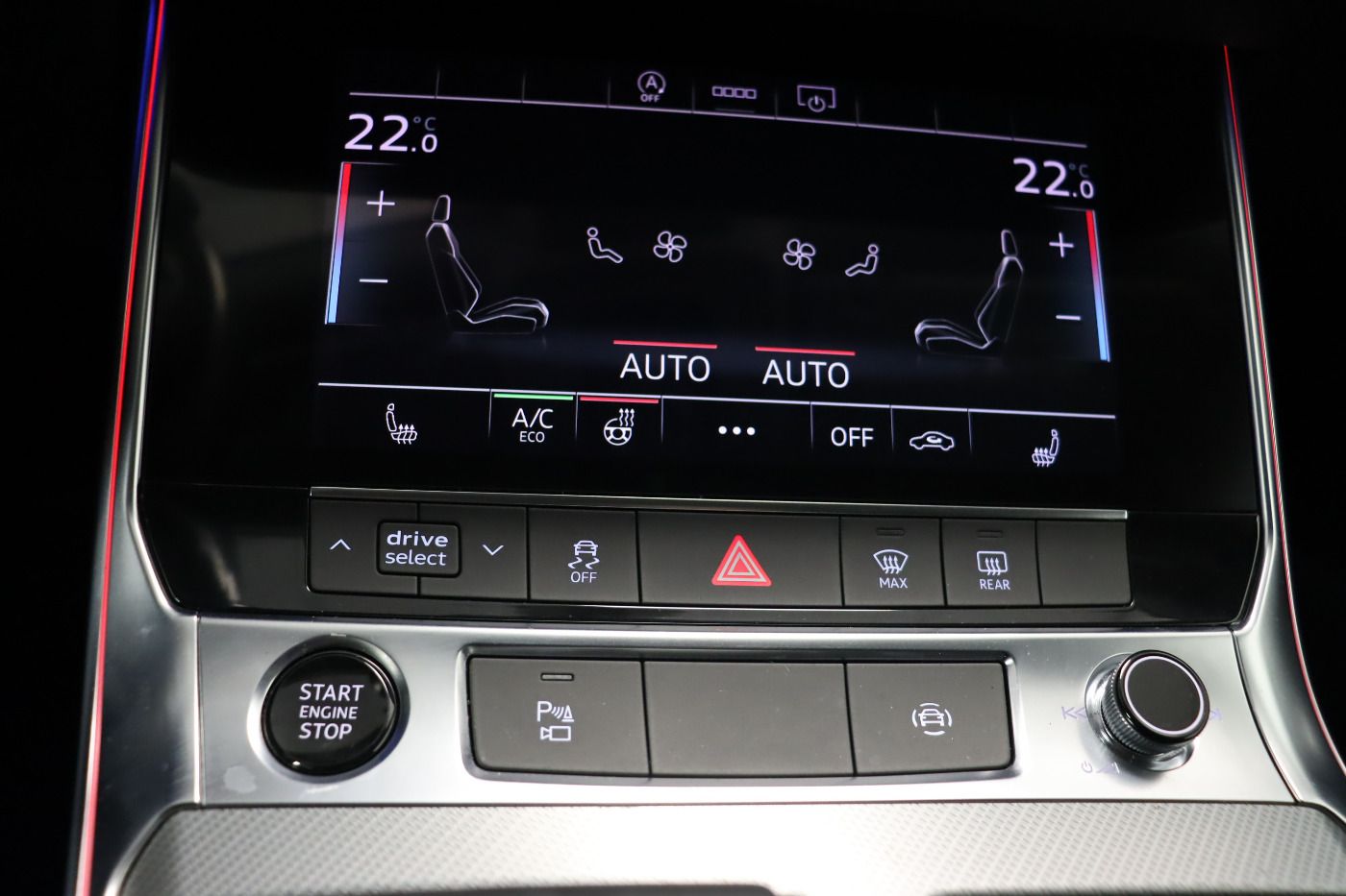 Fahrzeugabbildung Audi A6 Avant 45 TDI quattro S tronic design