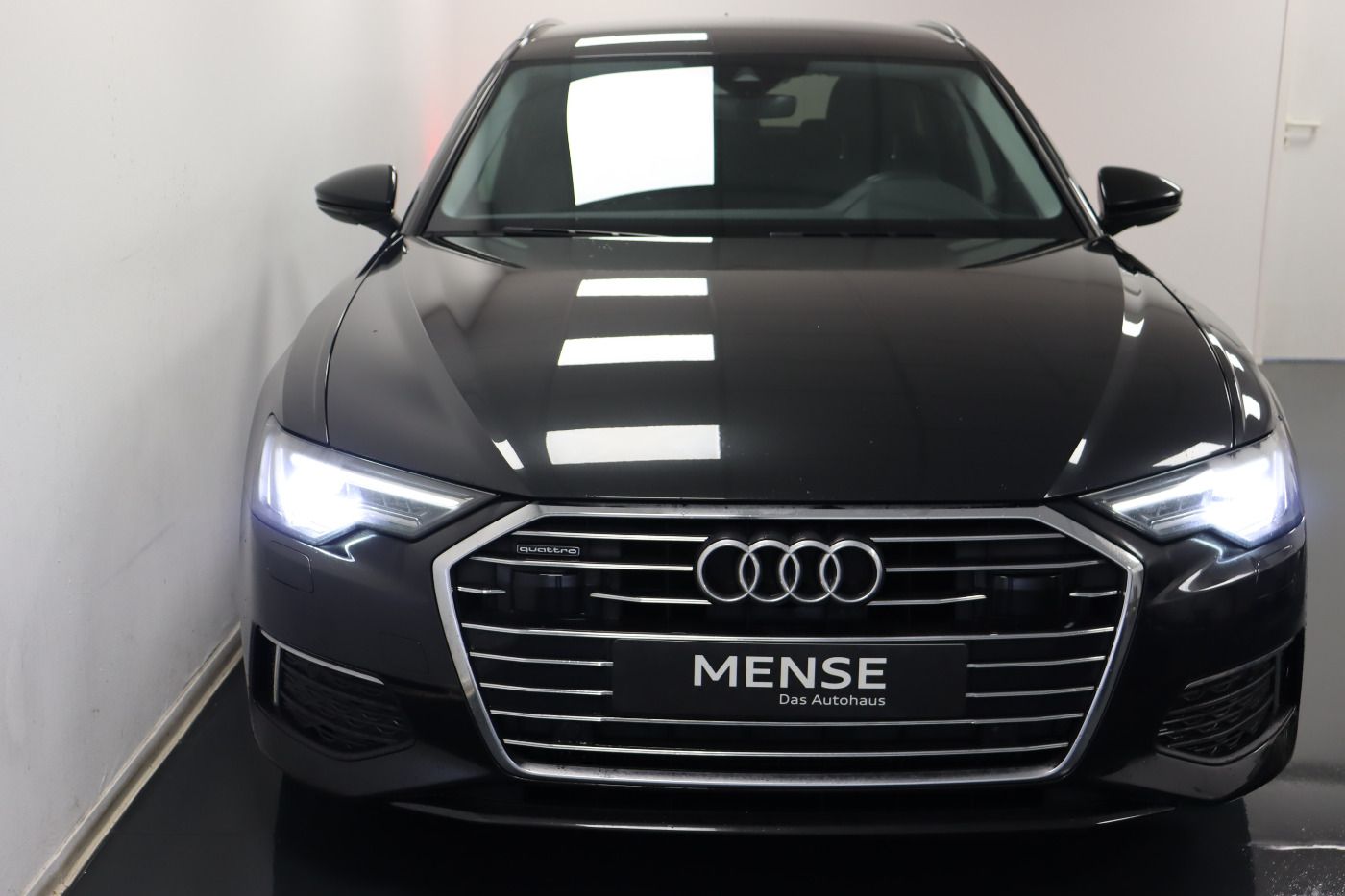 Fahrzeugabbildung Audi A6 Avant 45 TDI quattro S tronic design