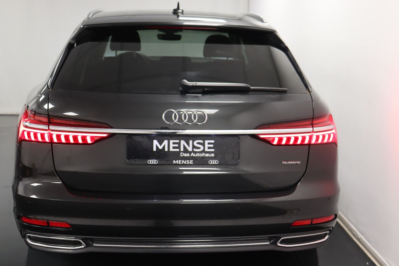 Fahrzeugabbildung Audi A6 Avant 45 TDI quattro S tronic design