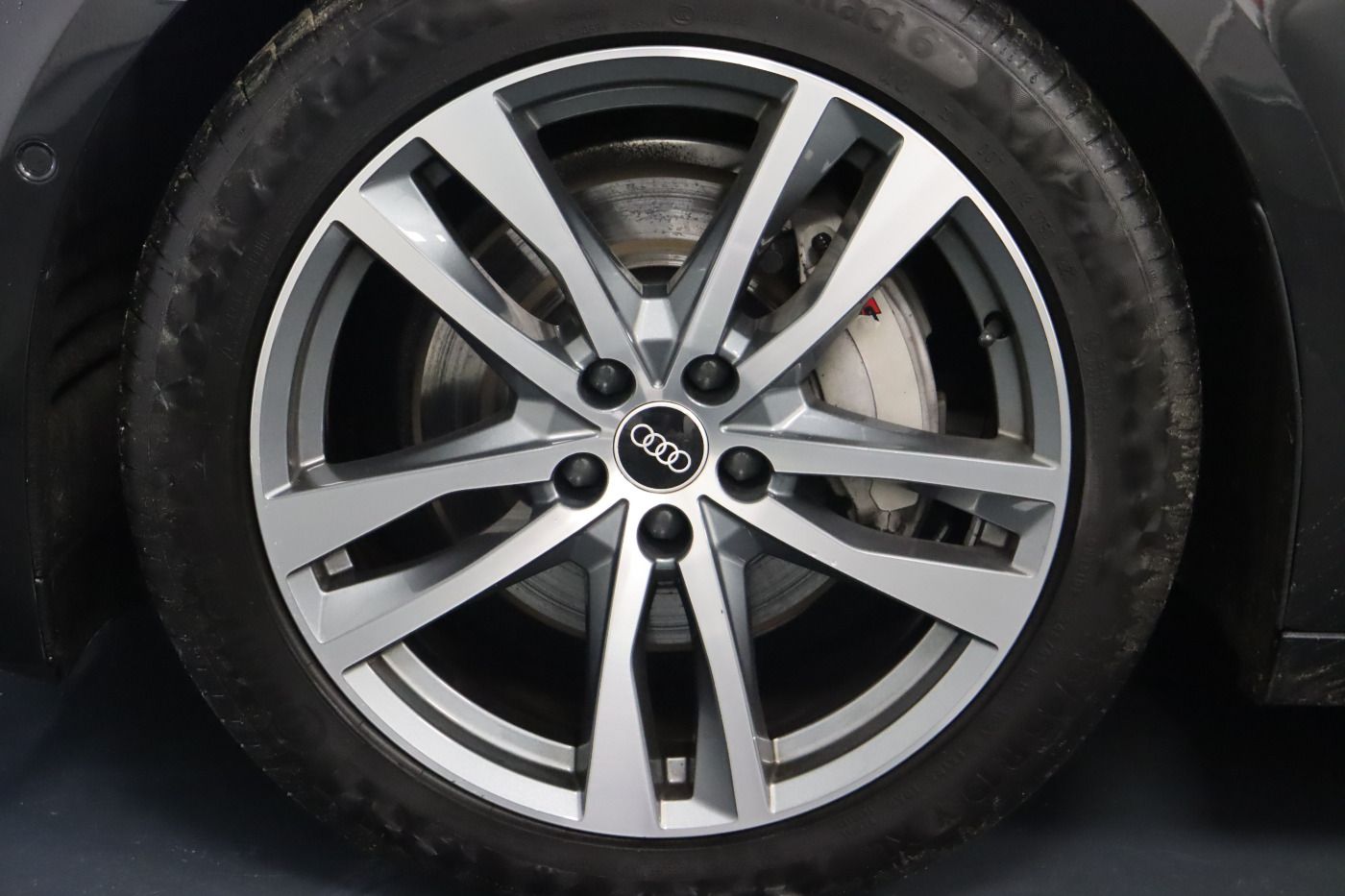 Fahrzeugabbildung Audi A6 Avant 45 TDI quattro S tronic design
