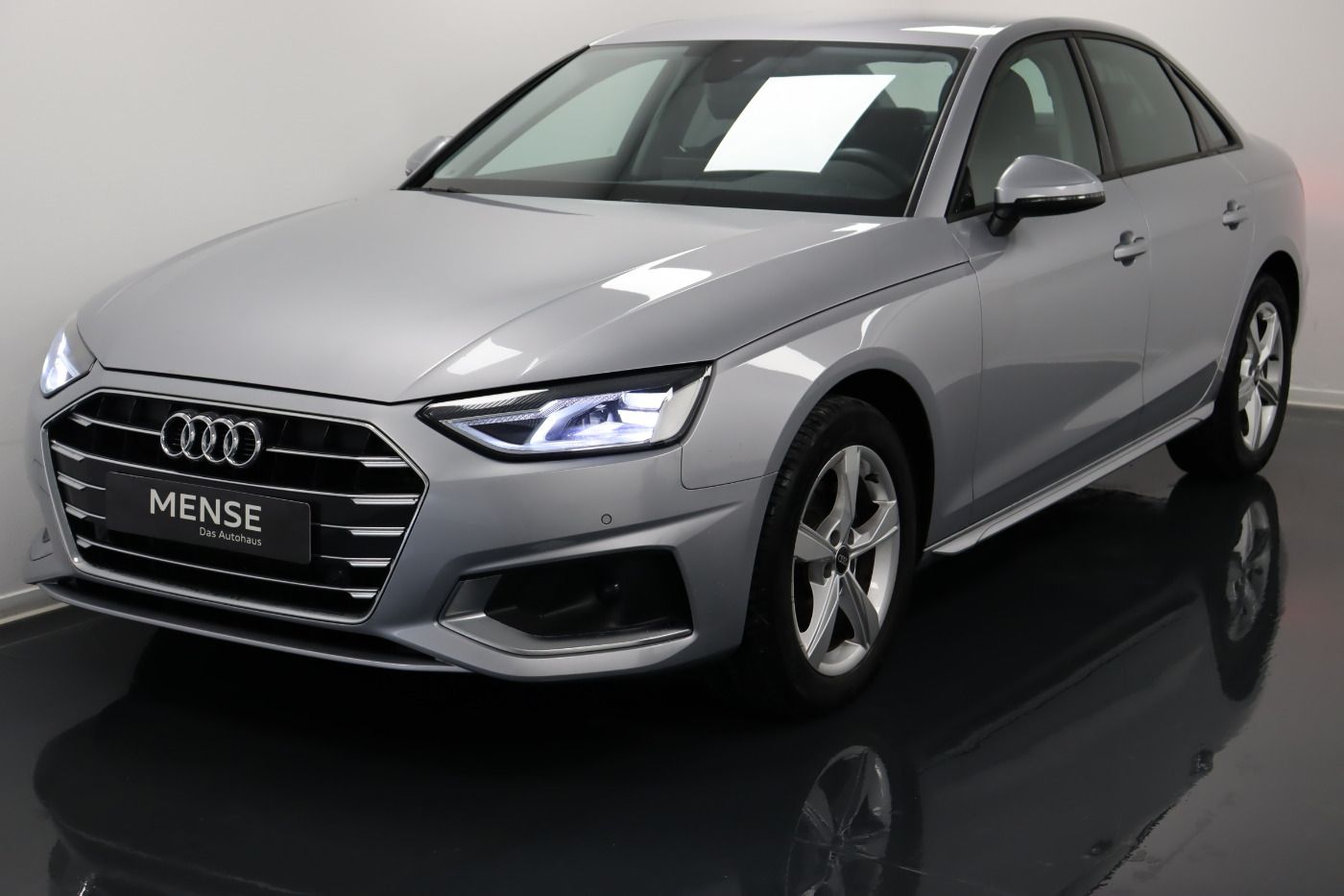 Fahrzeugabbildung Audi A4 35 TDI S tronic advanced |FLA|AkustikGlas|PDC