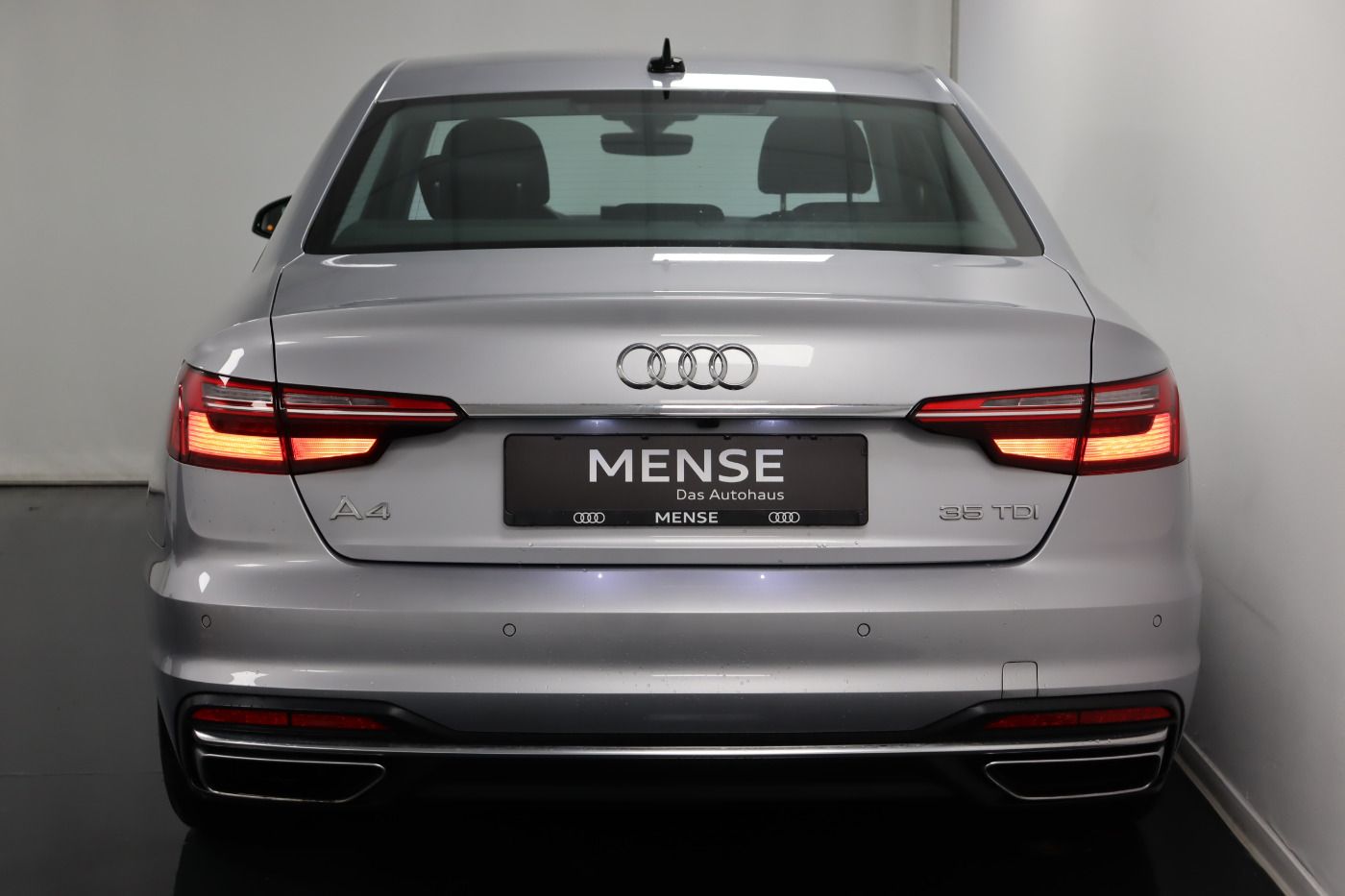 Fahrzeugabbildung Audi A4 35 TDI S tronic advanced |FLA|AkustikGlas|PDC