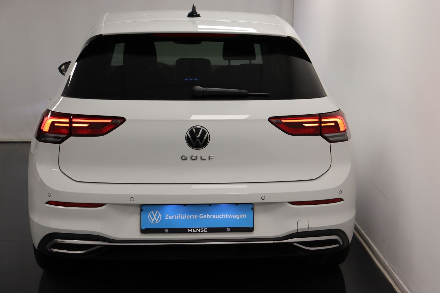 Fahrzeugabbildung Volkswagen Golf VIII 1.5 TSI MOVE |AHK|FLA|LED|CarPlay