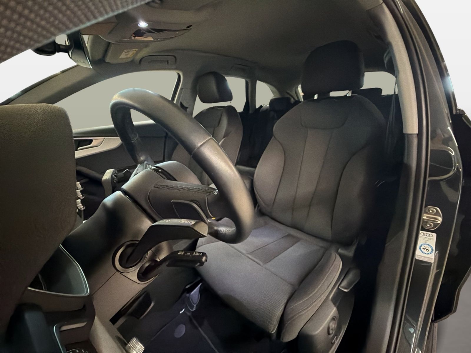 Fahrzeug autohaus mense Fahrzeugabbildung Audi A4 allroad 40 TDI quattro S tronic HUD Massage - mit KI generiert/bearbeitet