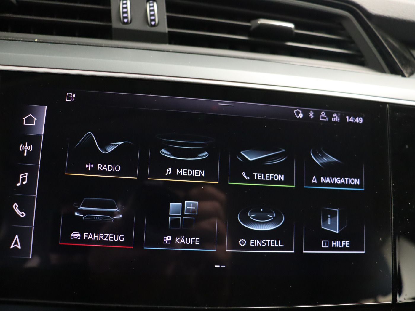 Fahrzeugabbildung Audi e-tron 55 quattro |Matrix|Luft|LED|ACC|STH|SpurH