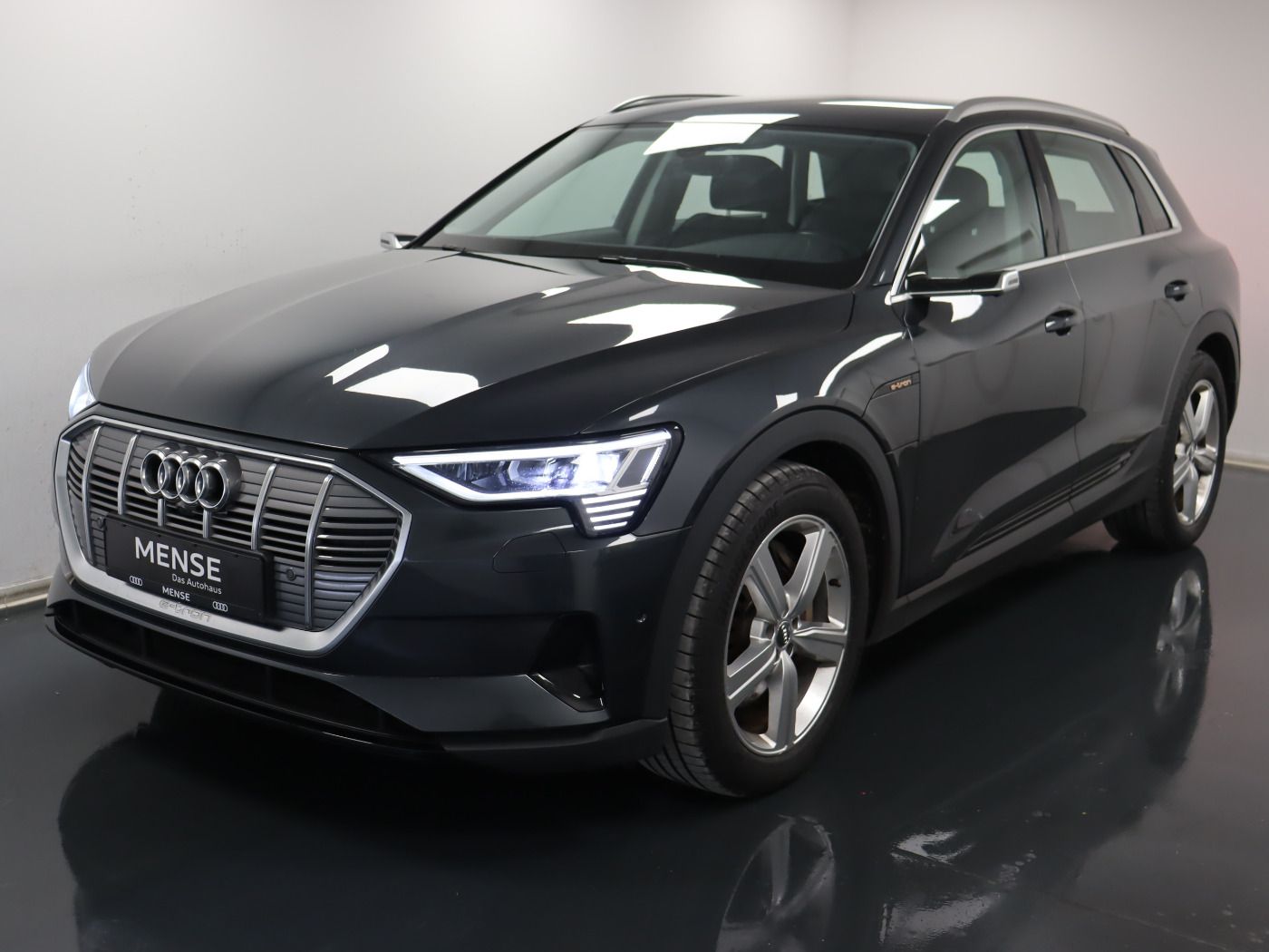 Fahrzeugabbildung Audi e-tron 55 quattro |Matrix|Luft|LED|ACC|STH|SpurH