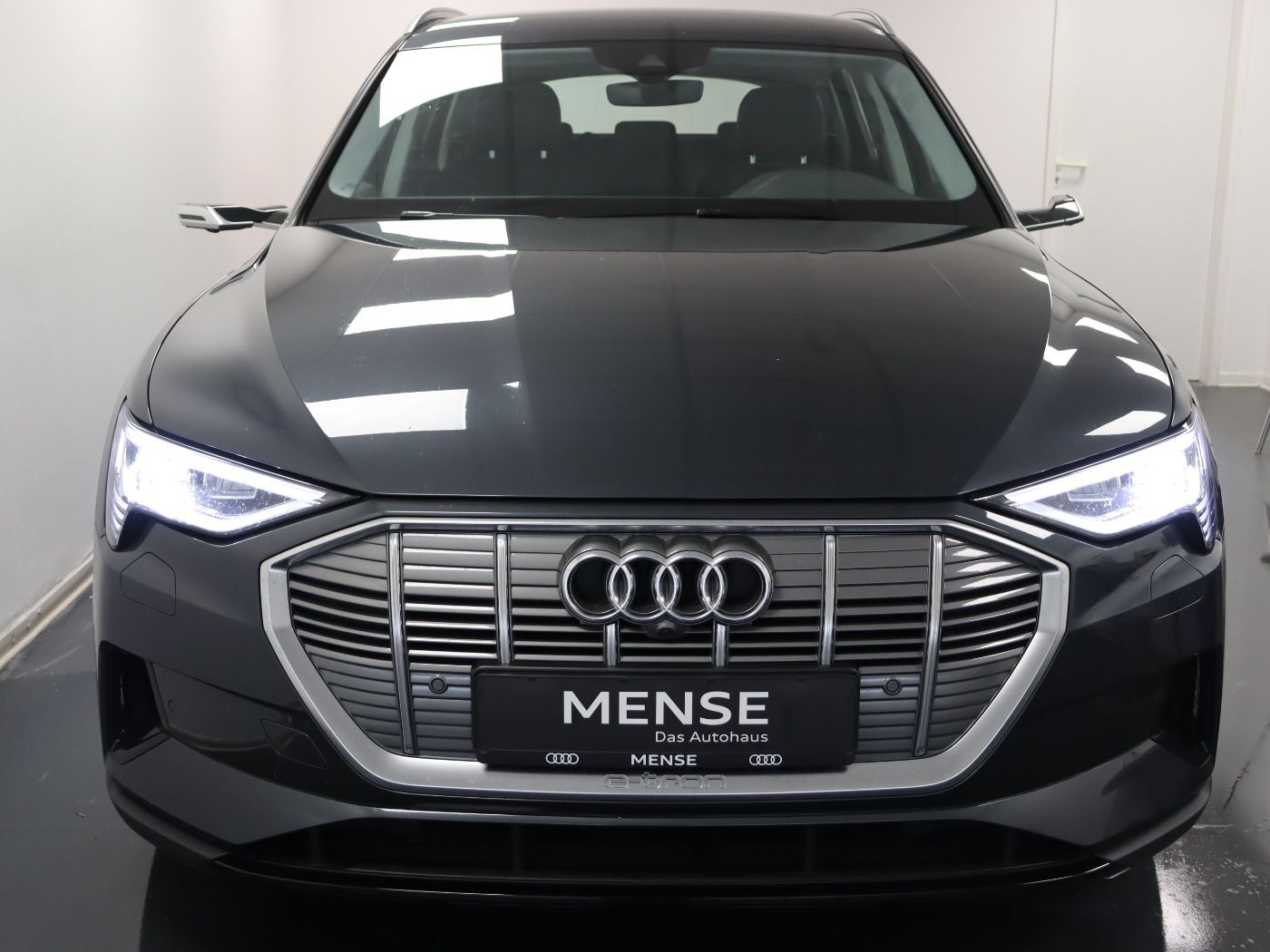 Fahrzeugabbildung Audi e-tron 55 quattro |Matrix|Luft|LED|ACC|STH|SpurH