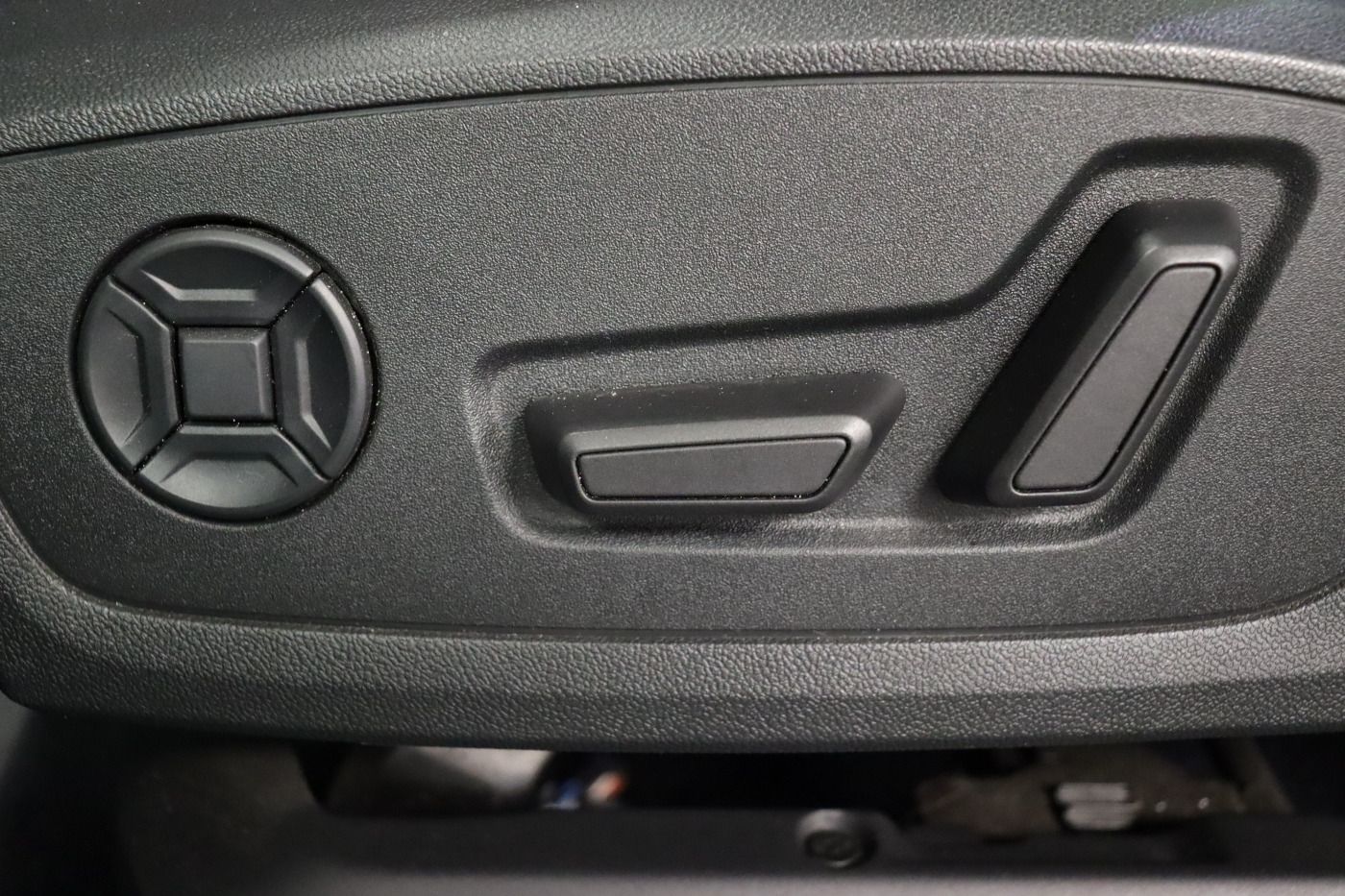 Fahrzeugabbildung Audi Q4 Sportback e-tron 50 quattro S line |Matrix|LM