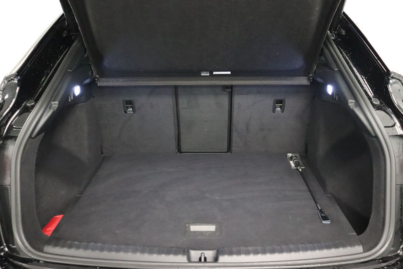 Fahrzeugabbildung Audi Q4 Sportback e-tron 50 quattro S line |Matrix|LM