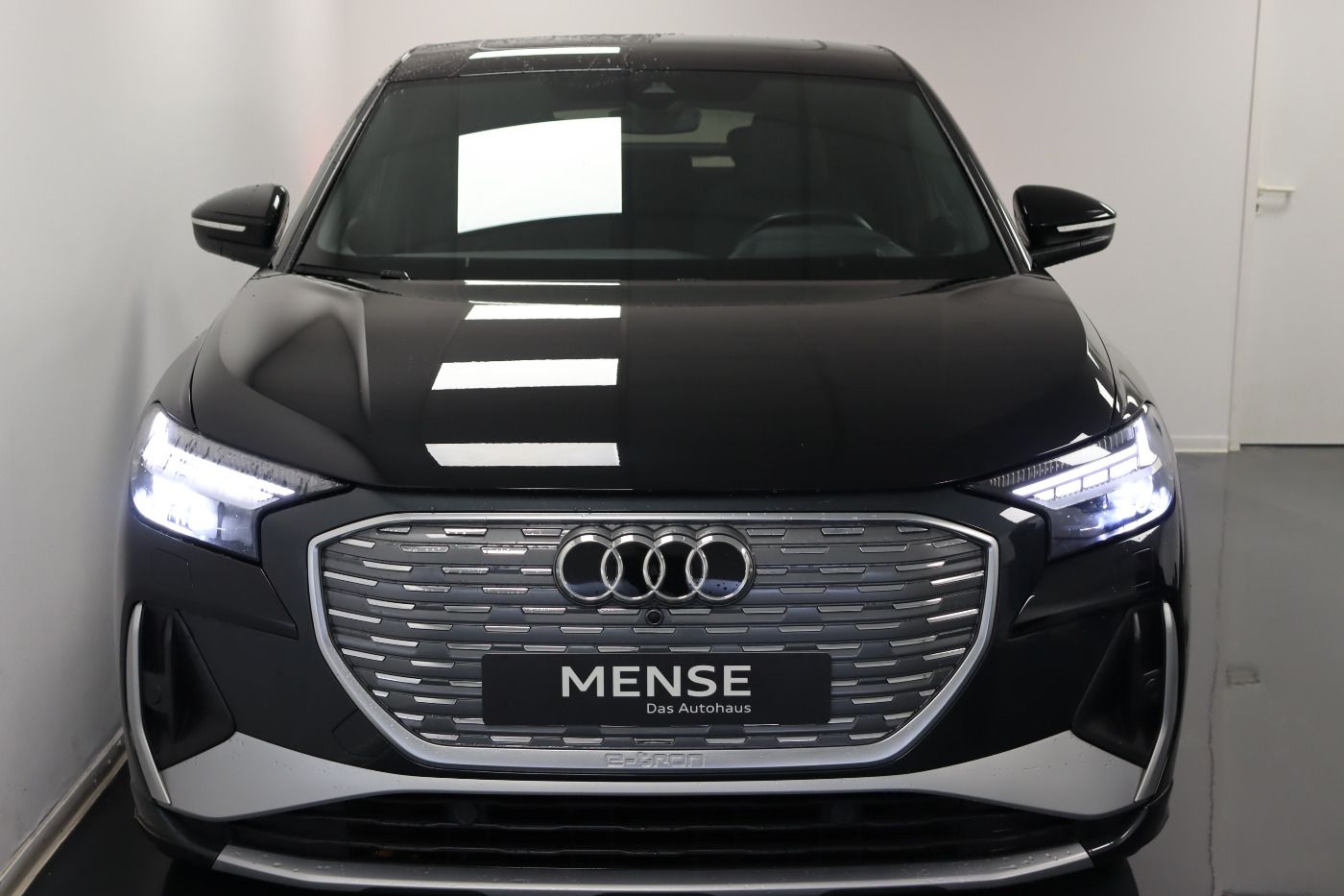 Fahrzeugabbildung Audi Q4 Sportback e-tron 50 quattro S line |Matrix|LM