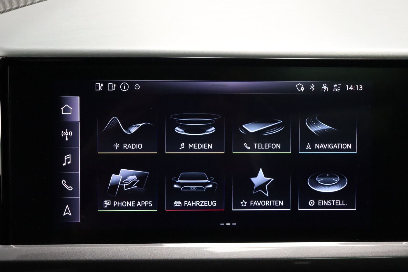 Fahrzeugabbildung Audi Q4 Sportback e-tron 50 quattro S line |Matrix|LM
