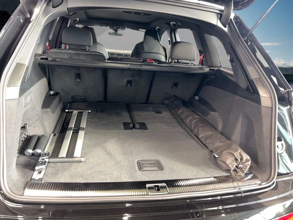 Fahrzeugabbildung Audi Q7 SUV 50 TDI S line HD Matrix Pano AHK