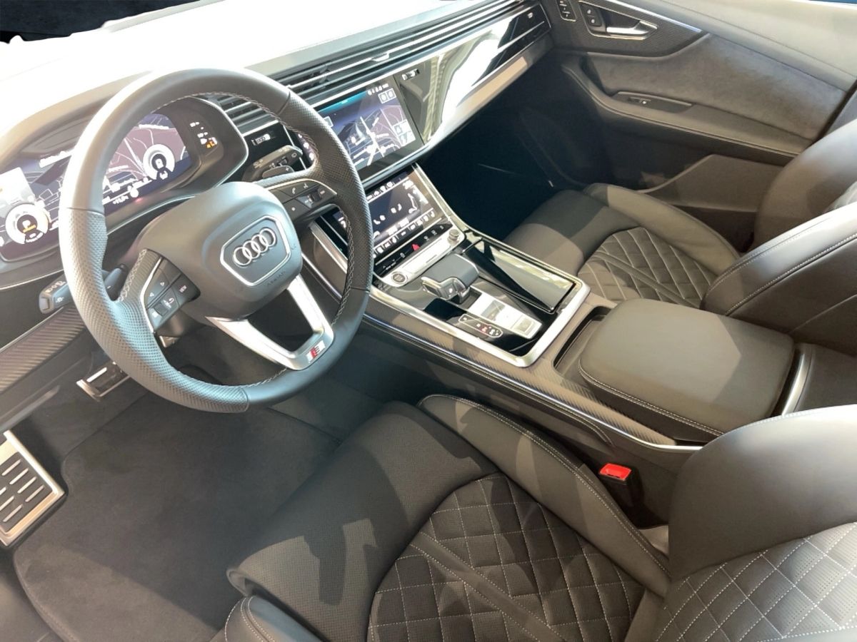 Fahrzeugabbildung Audi Q7 SUV 50 TDI S line HD Matrix Pano AHK