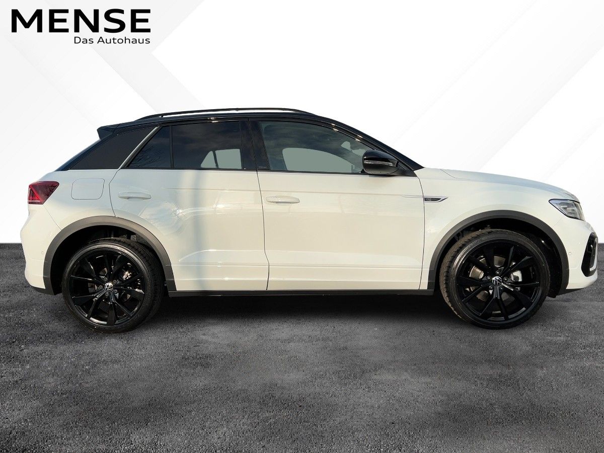 Fahrzeugabbildung Volkswagen T-Roc 1.5 TSI DSG R-Line AHK Pano Nav BlackStyle